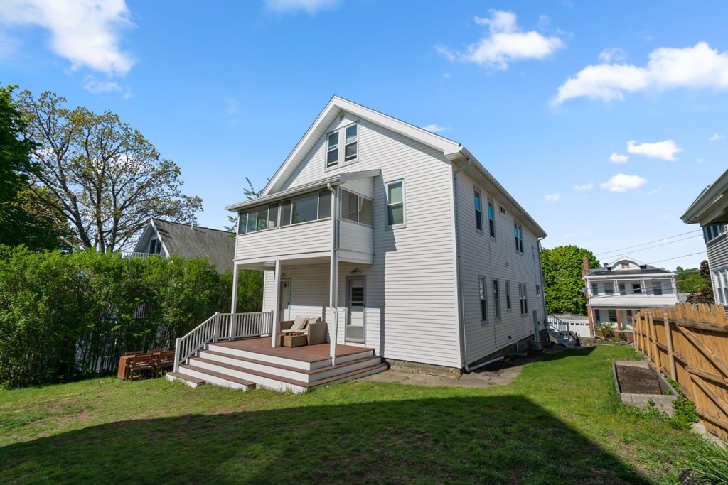 103 Hillside Road, Unit 103 Watertown, MA 02472 - Photo 9 of 12 Gallery Image 9