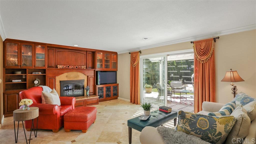 1127 Pepper Tree Lane Fallbrook, CA 92028 - Photo 4 of 22