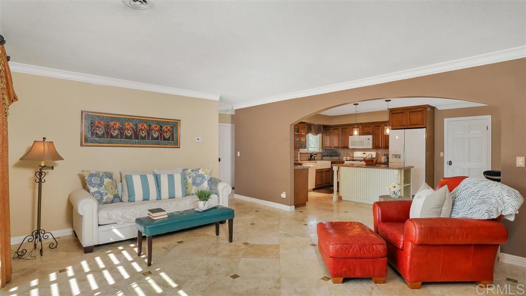 1127 Pepper Tree Lane Fallbrook, CA 92028 - Photo 6 of 22