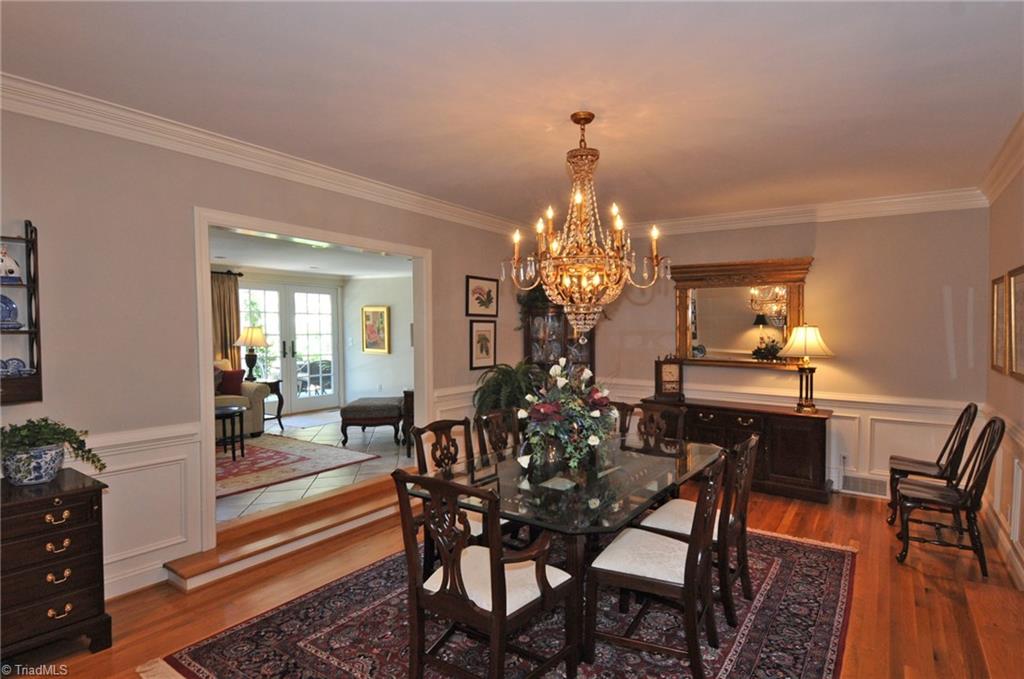 970 Arbor Road Winston-Salem, NC 27104 - Photo 4 of 28 Dining Room