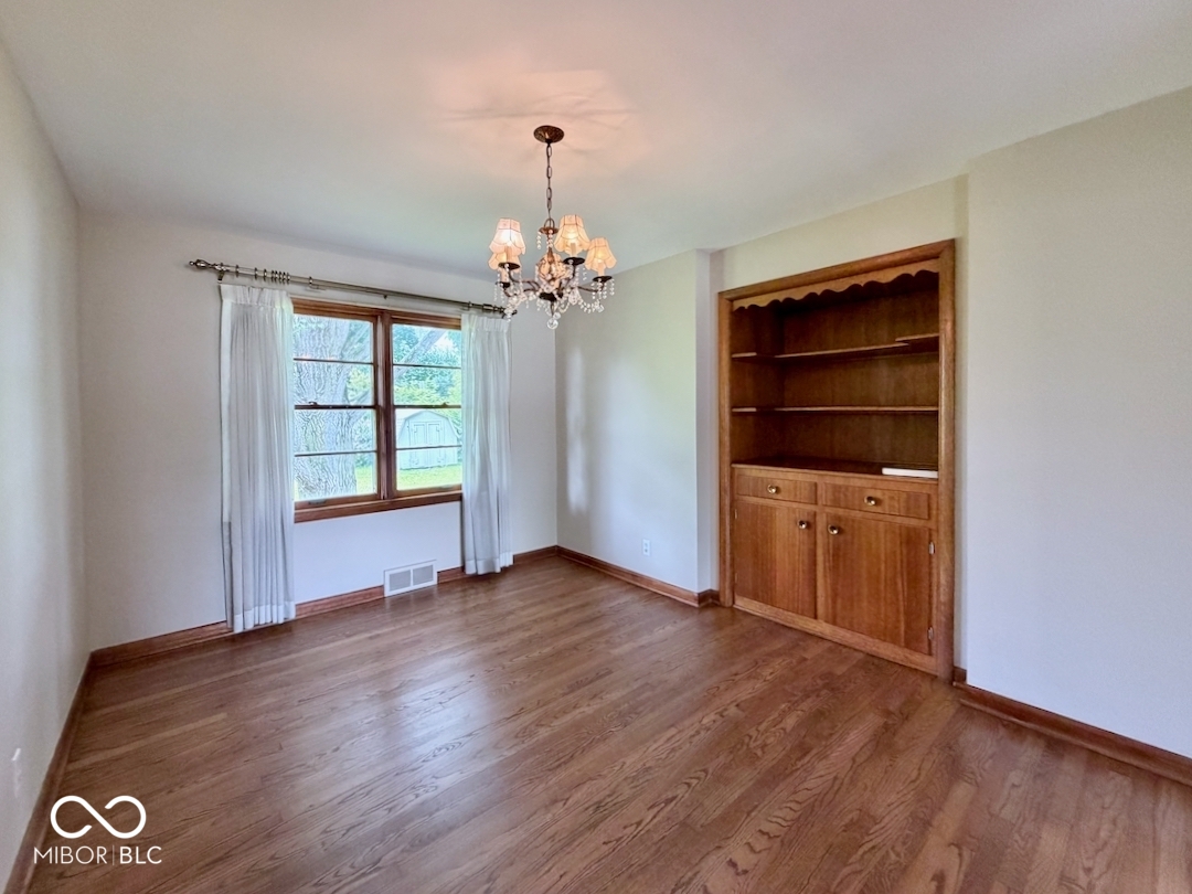 312 South Carr Road Plainfield, IN 46168 - Photo 10 of 45