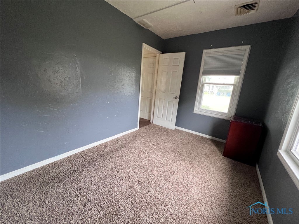 4623 Douglas Road Toledo, OH 43613 - Photo 14 of 22 Gallery Image 14