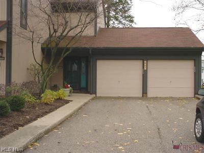 2893 Charing Cross Road Northwest Canton, OH 44708 - Photo 1 of 1 Gallery Image 1