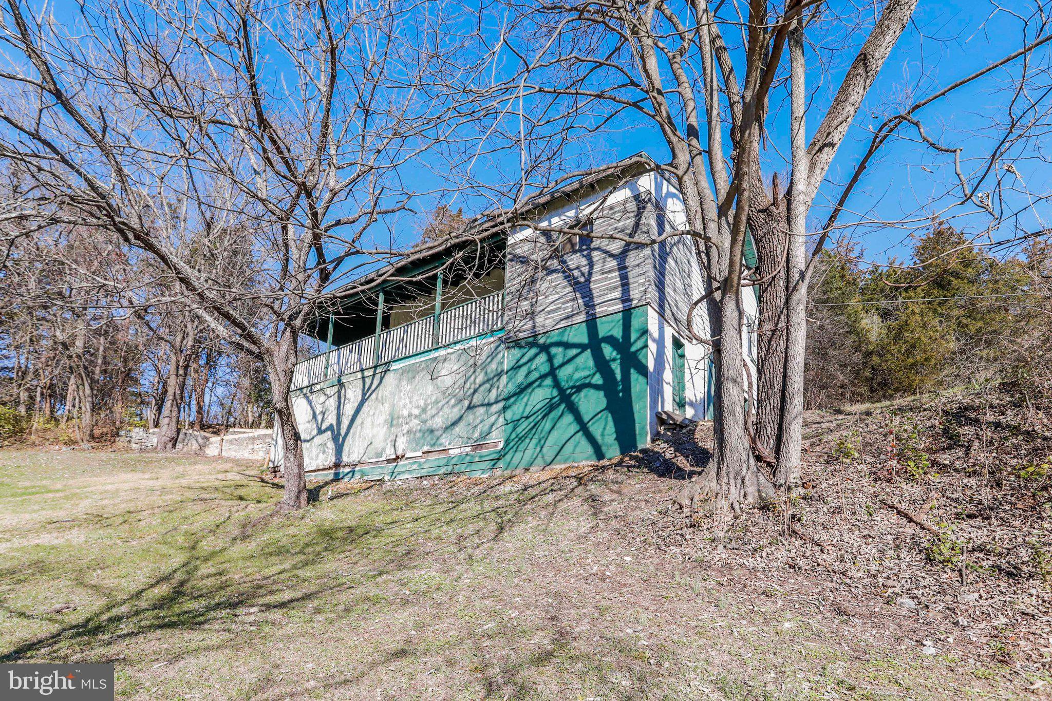 13602 Cresspond Road Clear Spring, MD 21722 - Photo 3 of 25