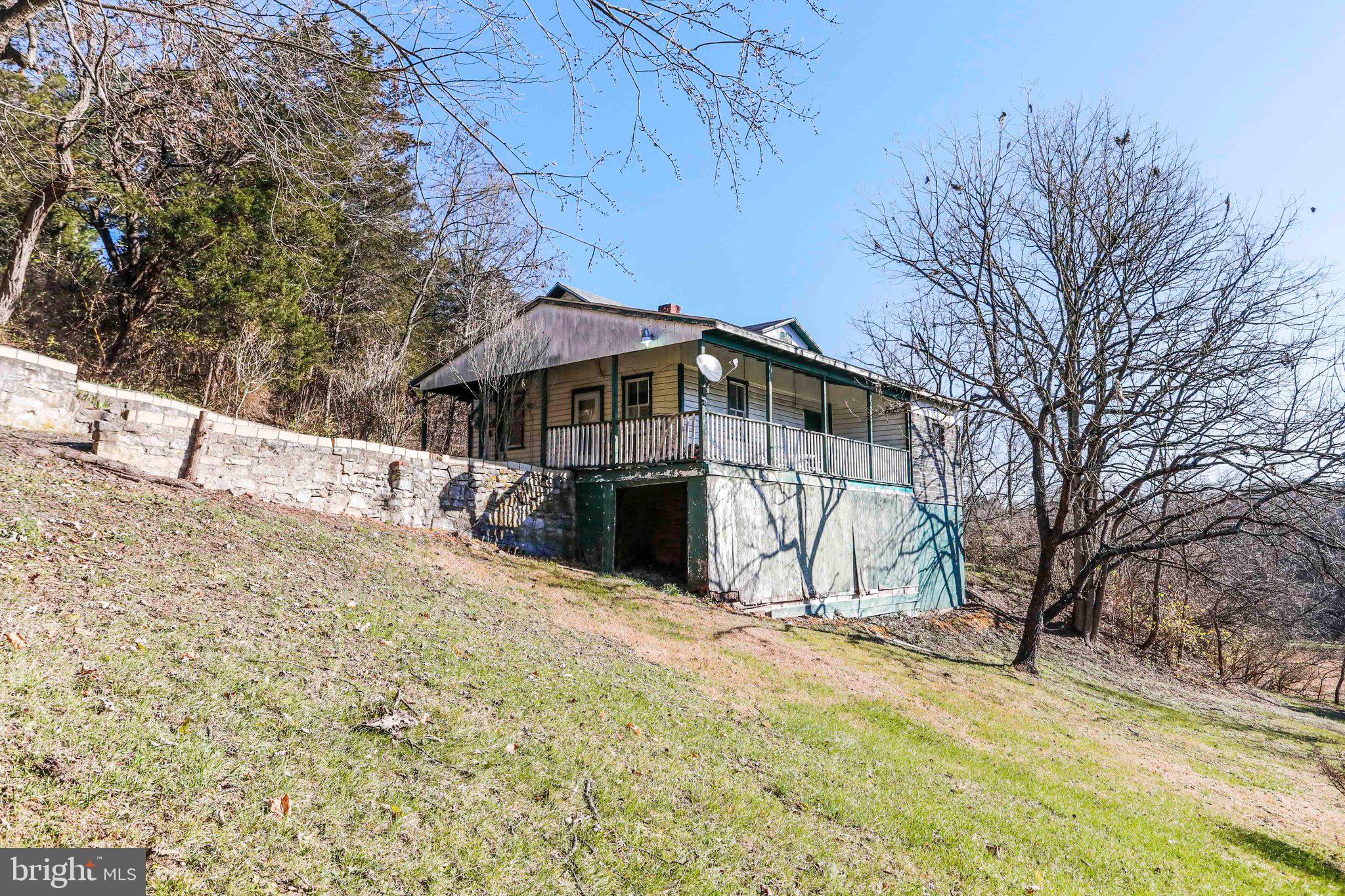 13602 Cresspond Road Clear Spring, MD 21722 - Photo 4 of 25