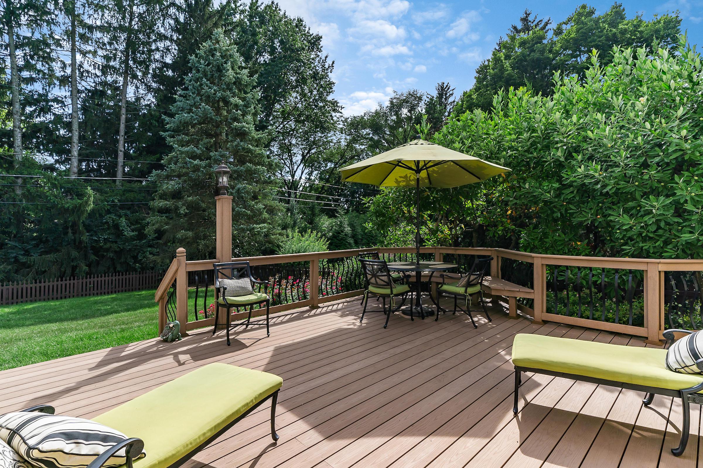 2757 Wickliffe Road Columbus, OH 43221 - Photo 19 of 35