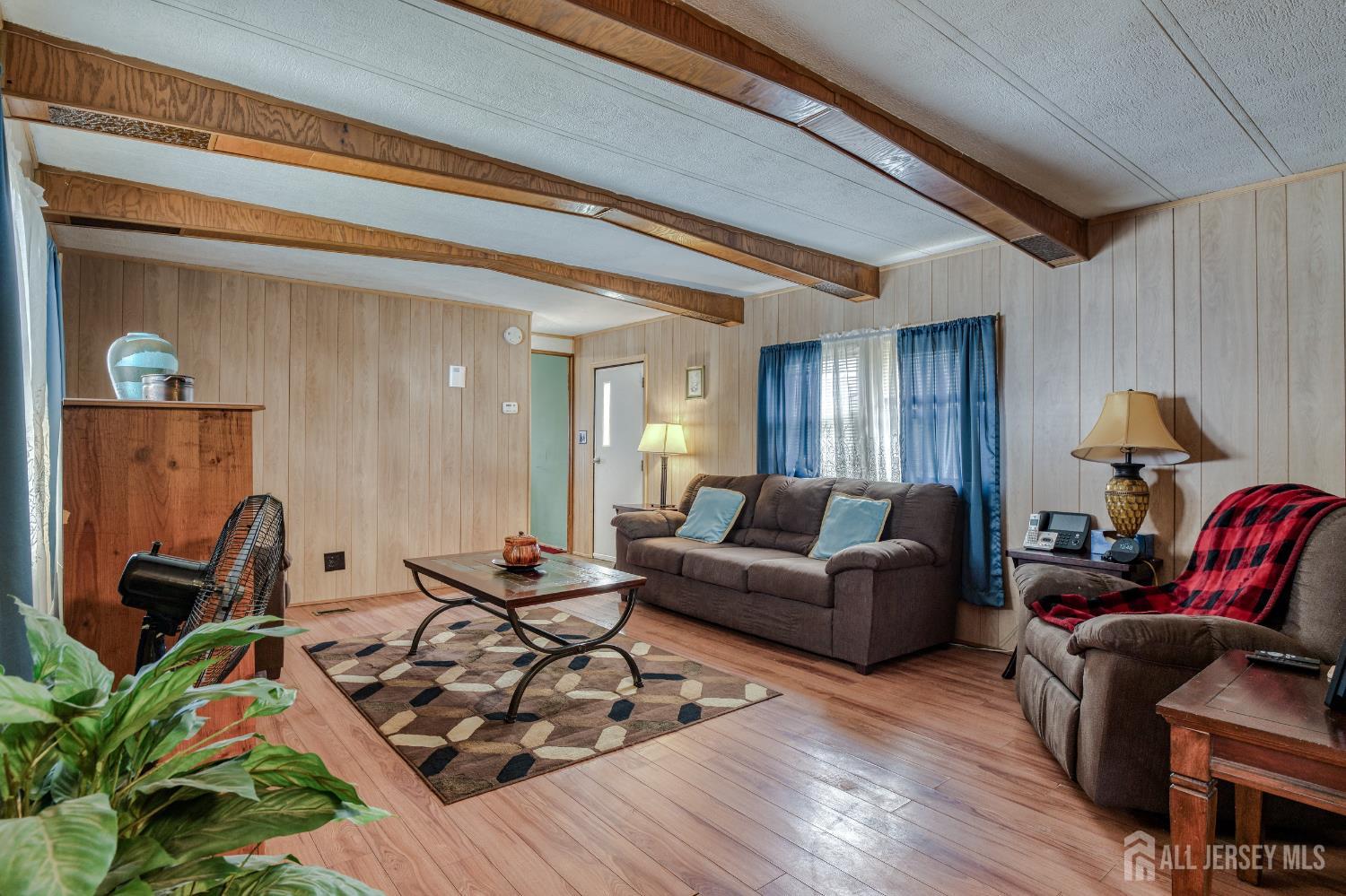 4 Byron Road North Brunswick, NJ 08902 - Photo 12 of 31