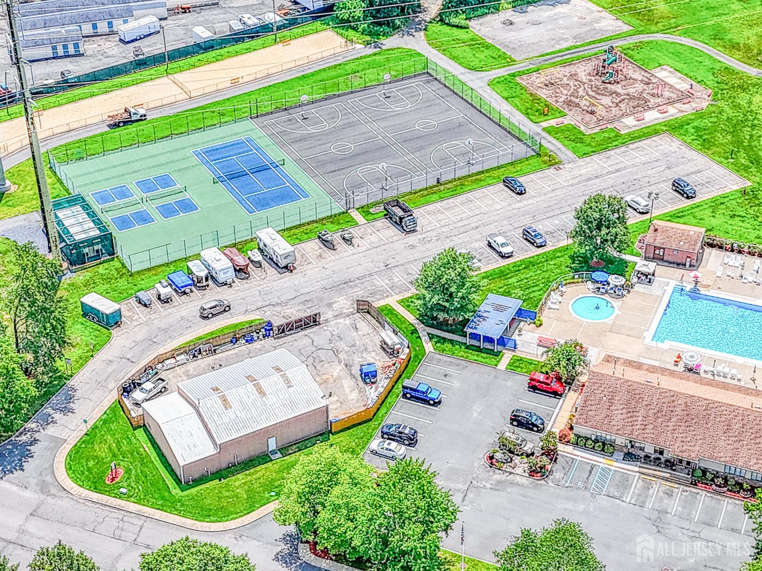 4 Byron Road North Brunswick, NJ 08902 - Photo 29 of 31