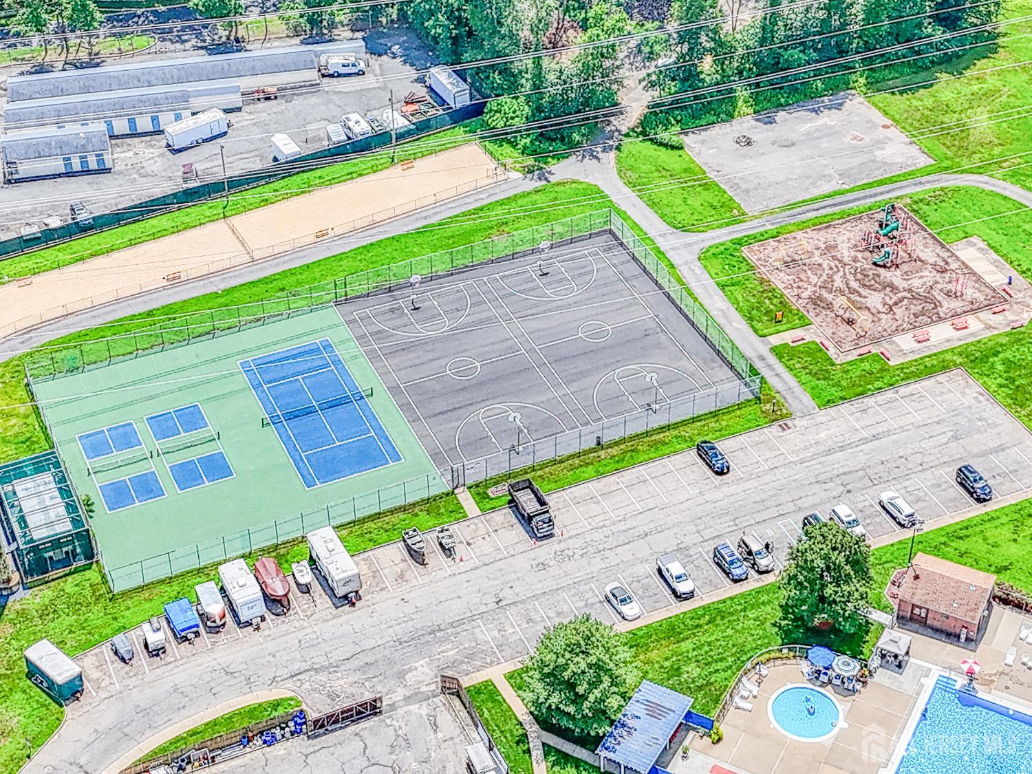 4 Byron Road North Brunswick, NJ 08902 - Photo 30 of 31