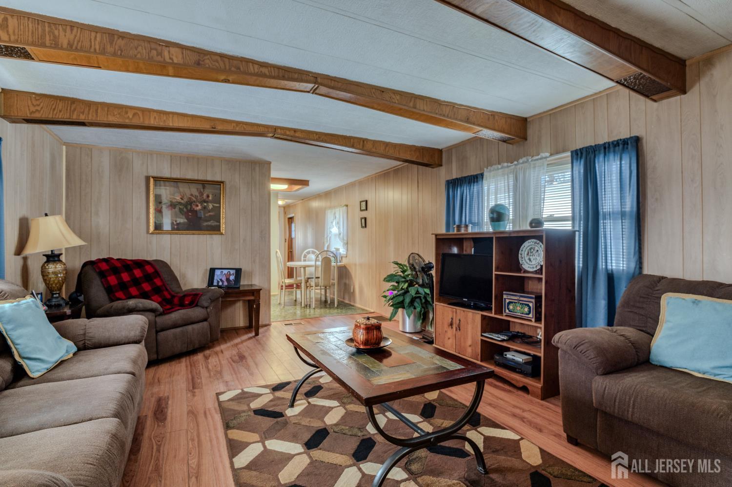 4 Byron Road North Brunswick, NJ 08902 - Photo 9 of 31