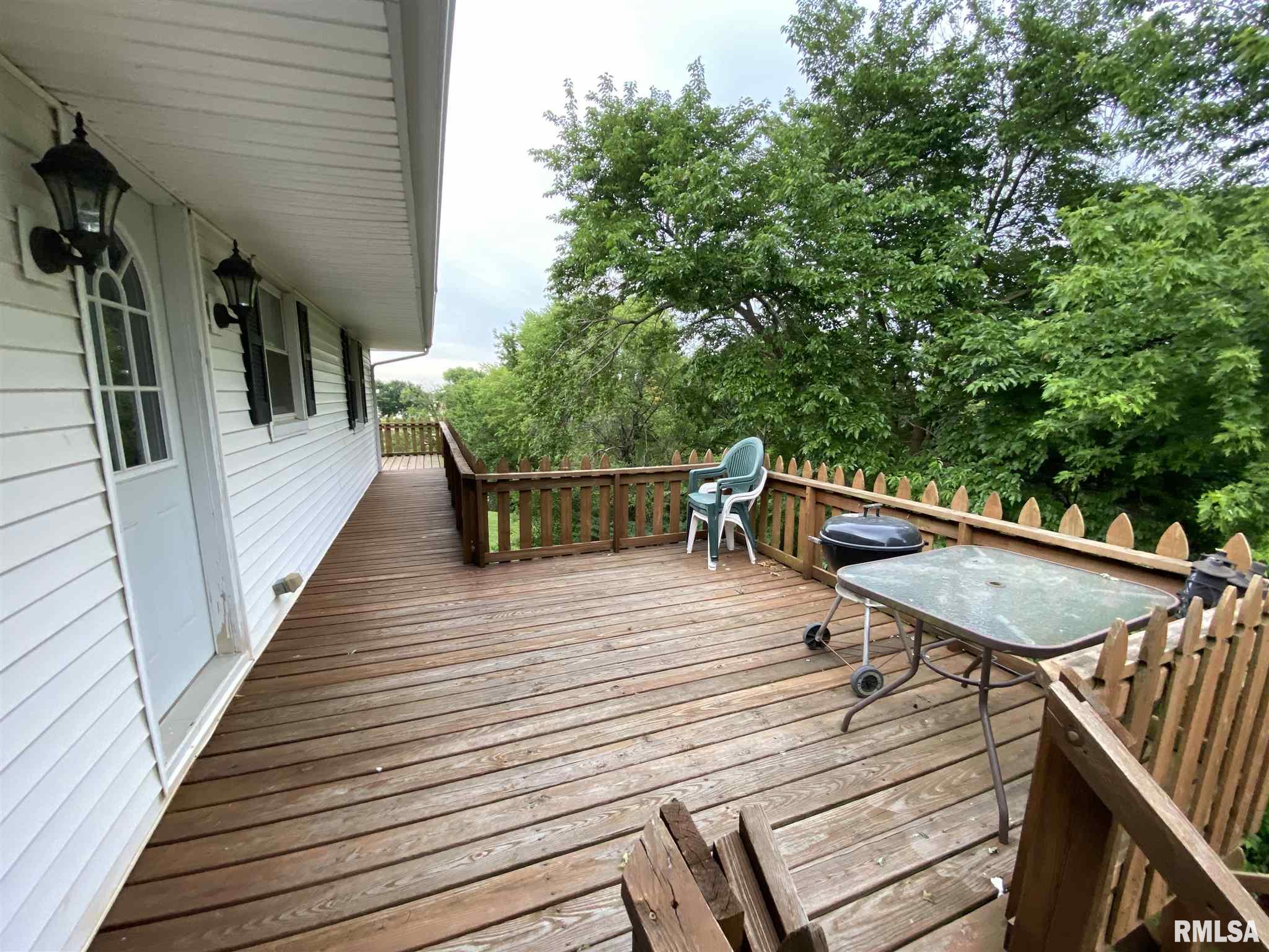 45 Bricker Circle Avon, IL 61415 - Photo 17 of 50