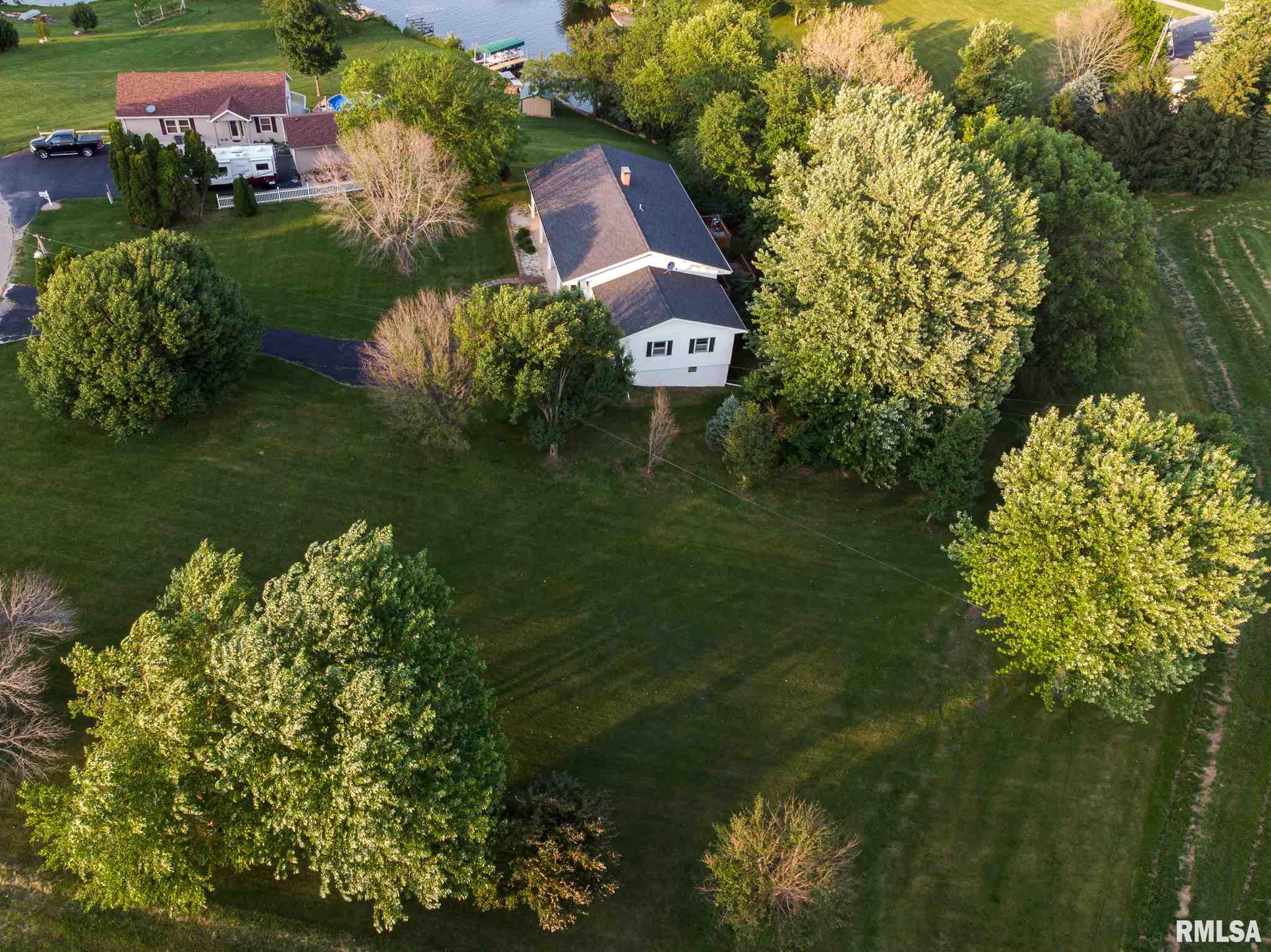 45 Bricker Circle Avon, IL 61415 - Photo 3 of 50