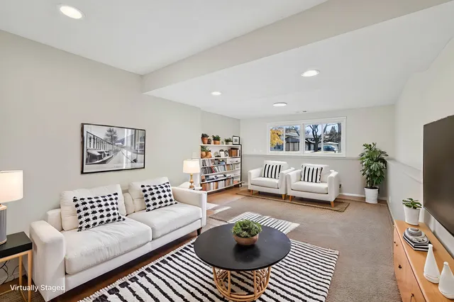 $358,900 | 7940 Lad Parkway, Brooklyn Park, MN 55443