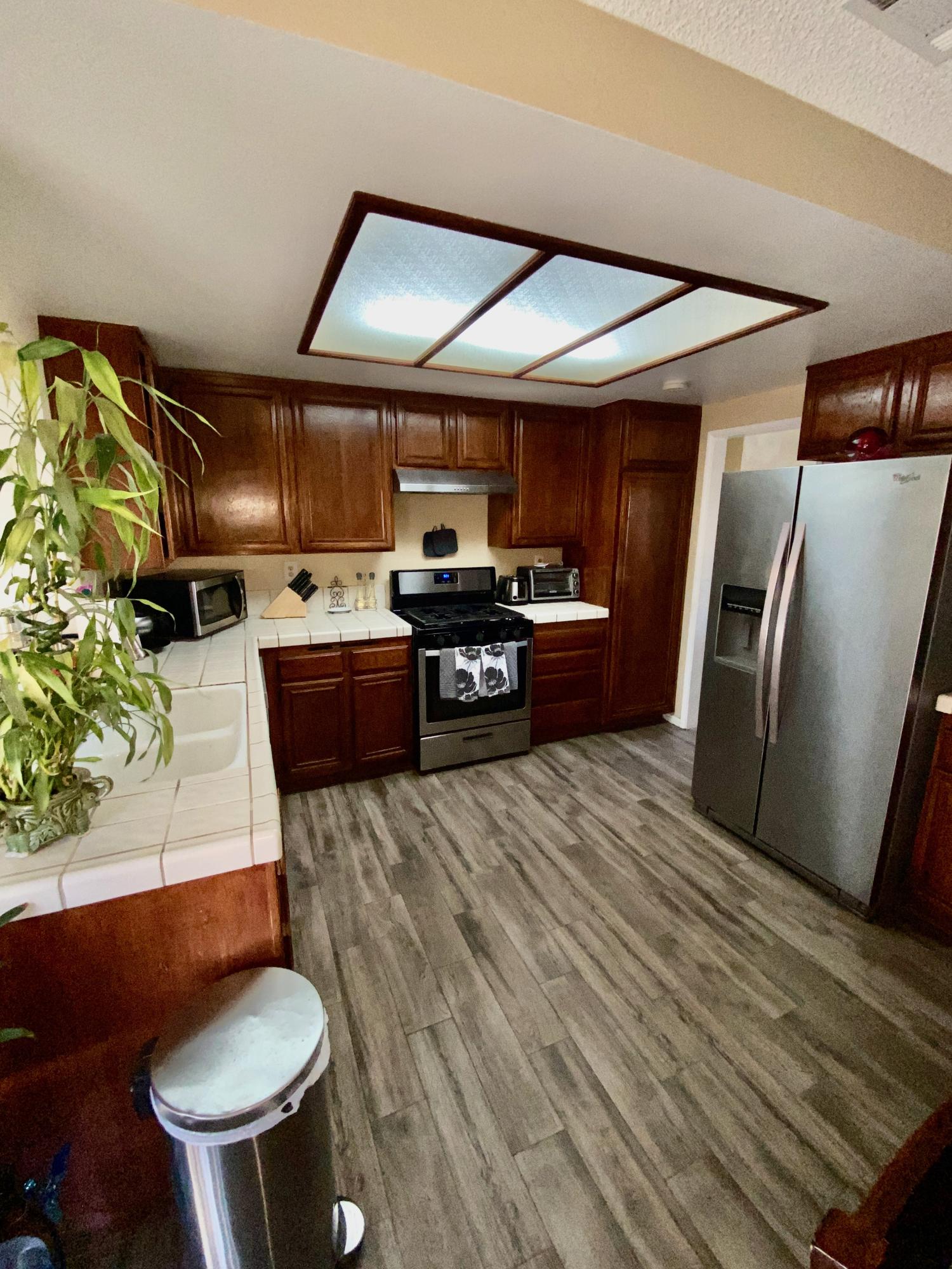 38143 Raintree Lane Palmdale, CA 93552 - Photo 7 of 14 IMG_0443