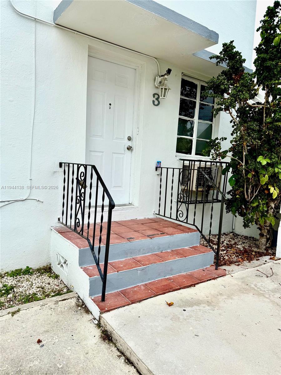 711 Southwest 11th Street, Unit 3 Miami, FL 33129 - Photo 2 of 2