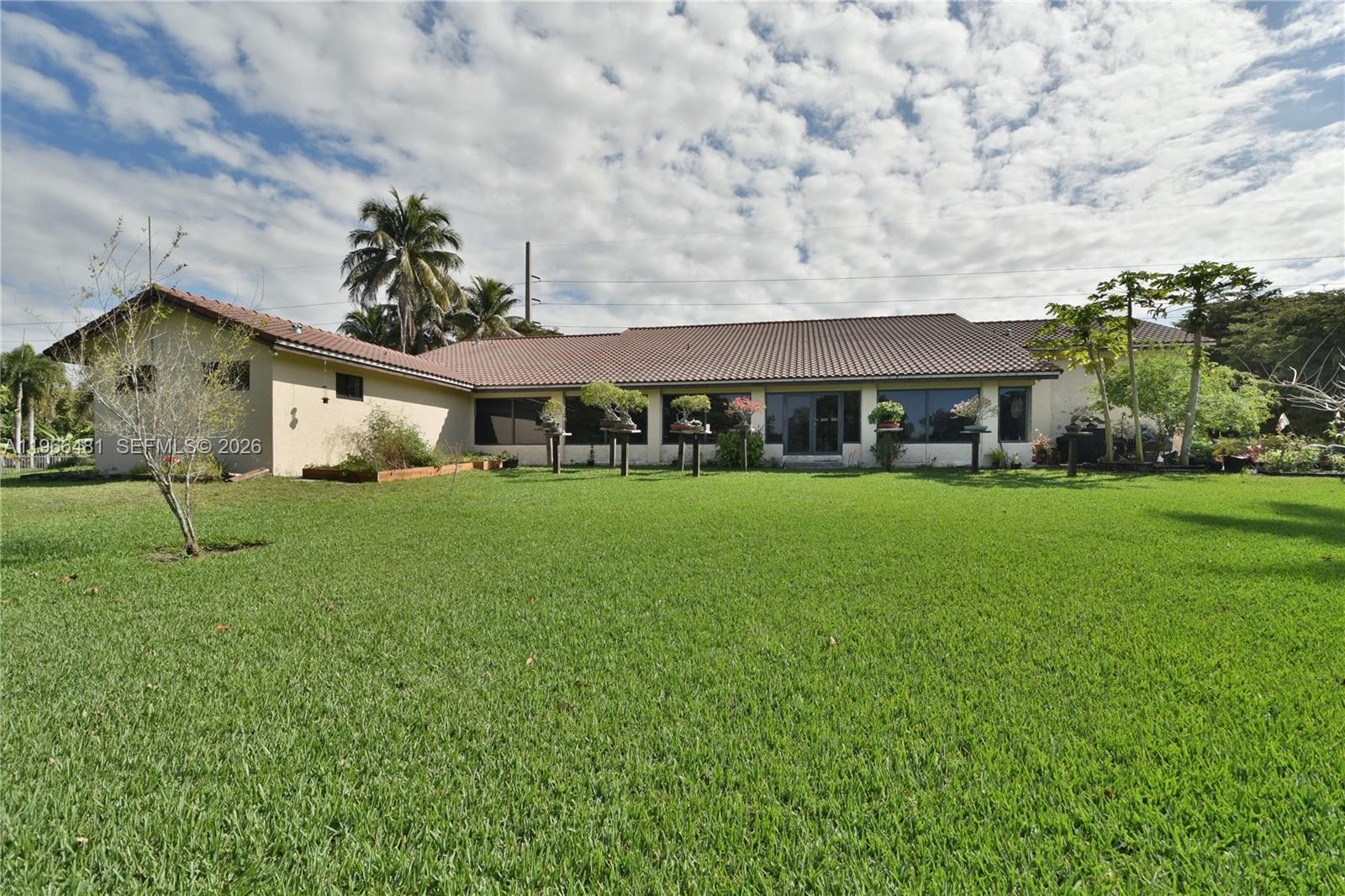 5425 Southwest 190th Avenue, Unit 1 Southwest Ranches, FL 33332 - Photo 4 of 62