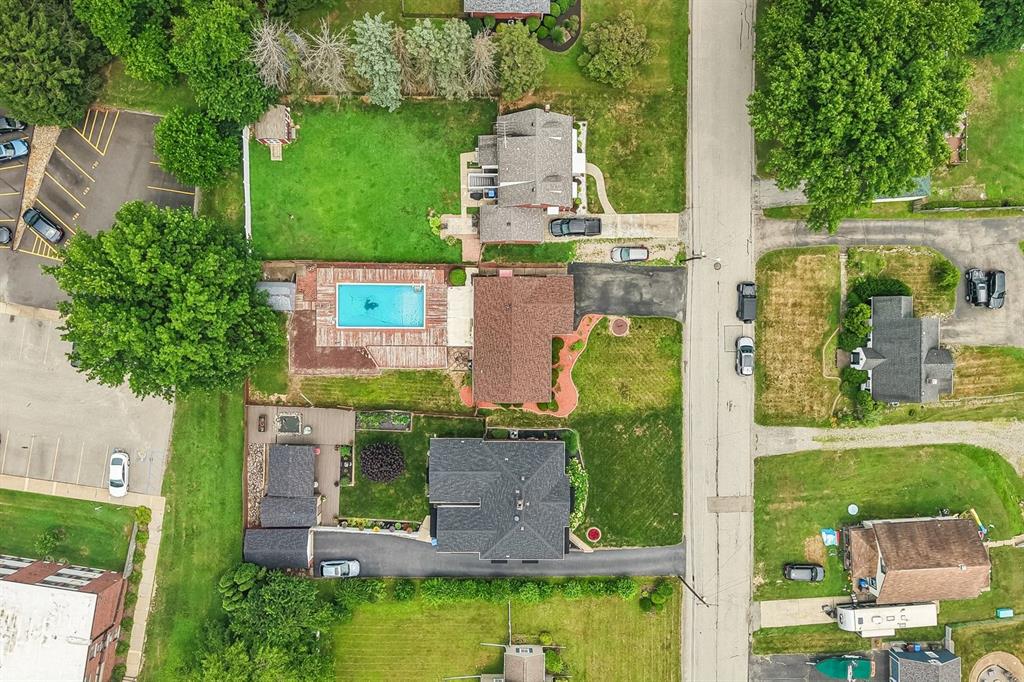 214 Wayne Street Lower Burrell, PA 15068 - Photo 2 of 50 Gallery Image 2