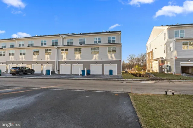 $2,900 | 123 Stoutsburg Boulevard, Pennington, NJ 08534