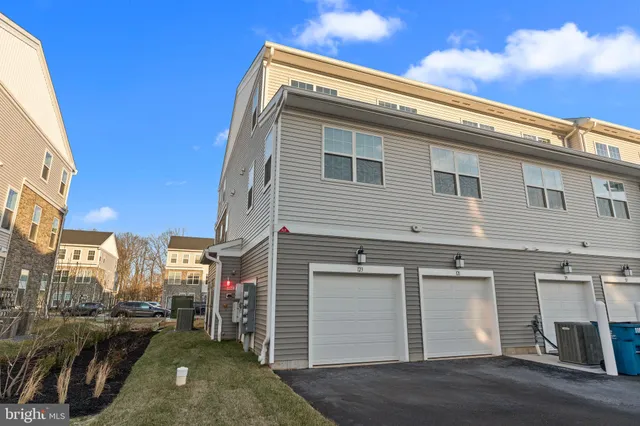 $2,900 | 123 Stoutsburg Boulevard, Pennington, NJ 08534