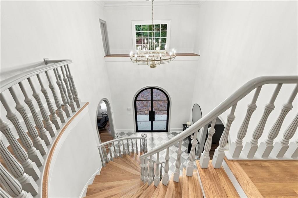 260 Cameron Ridge Drive Northwest Atlanta, GA 30328 - Photo 10 of 74 Gallery Image 10