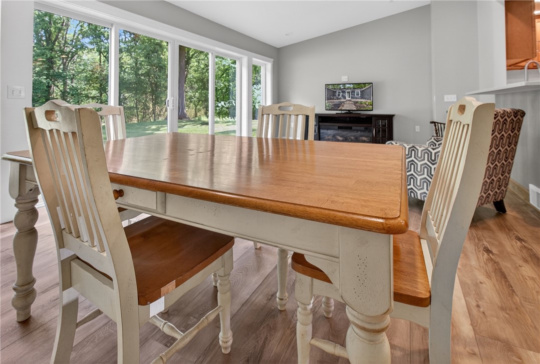 166 Ayrault Road Perinton, NY 14450 - Photo 18 of 49