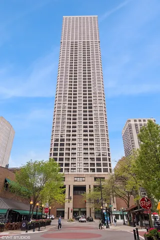 $255,000 | 1030 North State Street, Unit 51J, Chicago, IL 60610