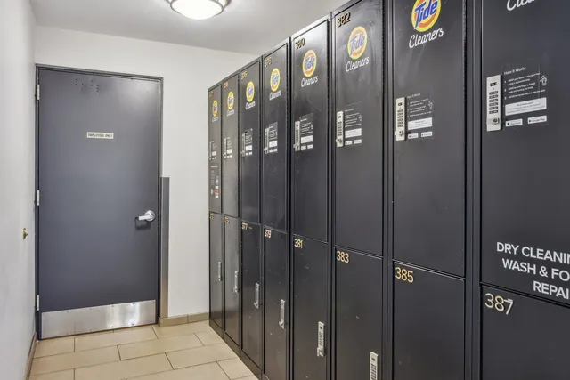 $255,000 | 1030 North State Street, Unit 51J, Chicago, IL 60610