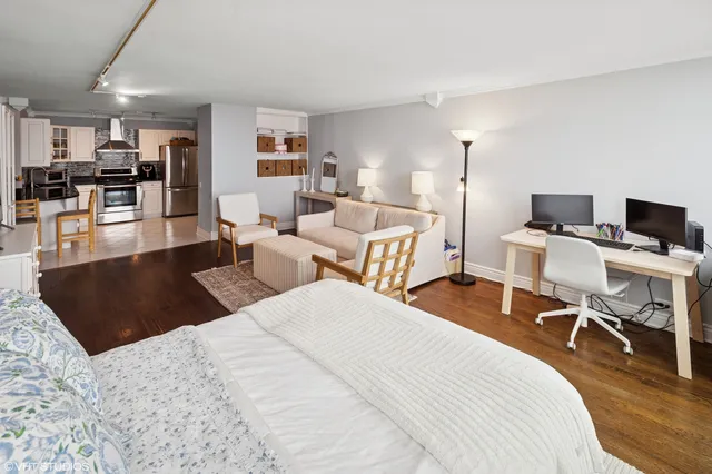 $255,000 | 1030 North State Street, Unit 51J, Chicago, IL 60610