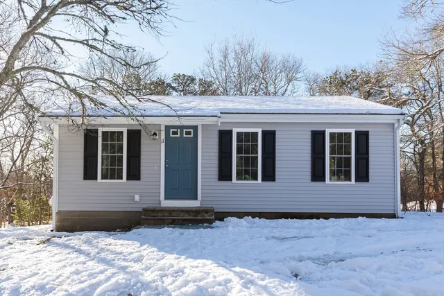 $419,000 | 11 Wompanoag Road, Sagamore Beach, MA 02562