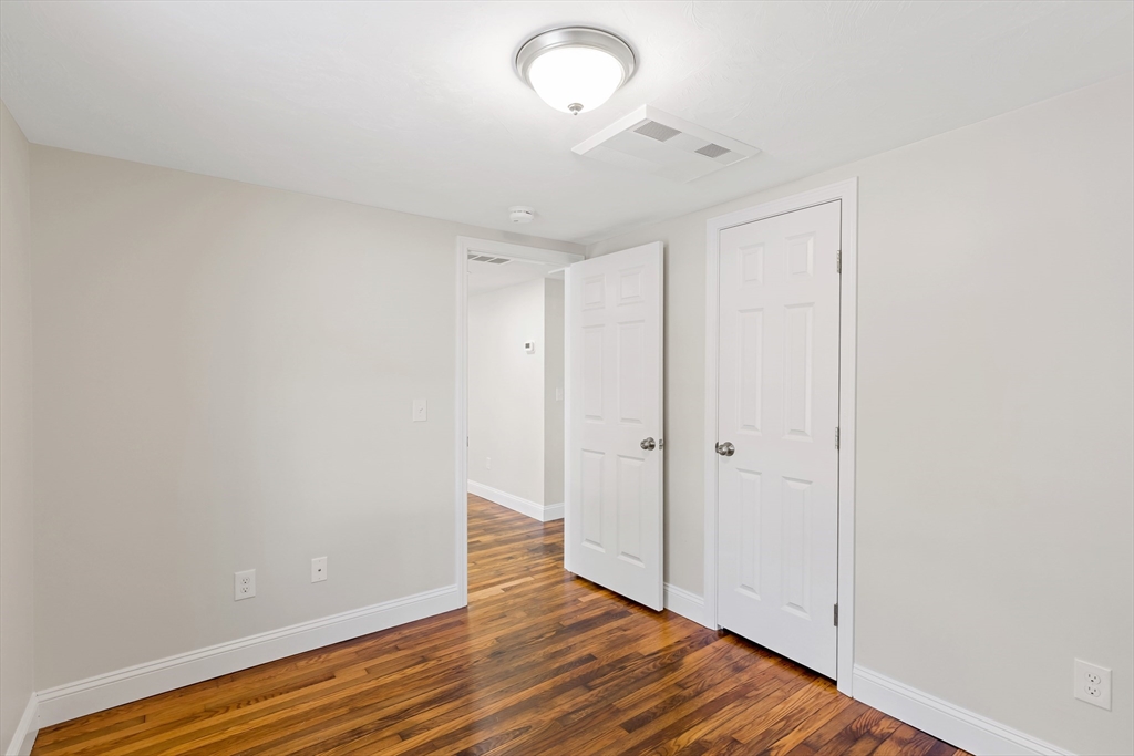 11 Wompanoag Road Sagamore Beach, MA 02562 - Photo 16 of 21