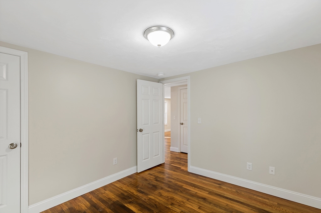 11 Wompanoag Road Sagamore Beach, MA 02562 - Photo 18 of 21