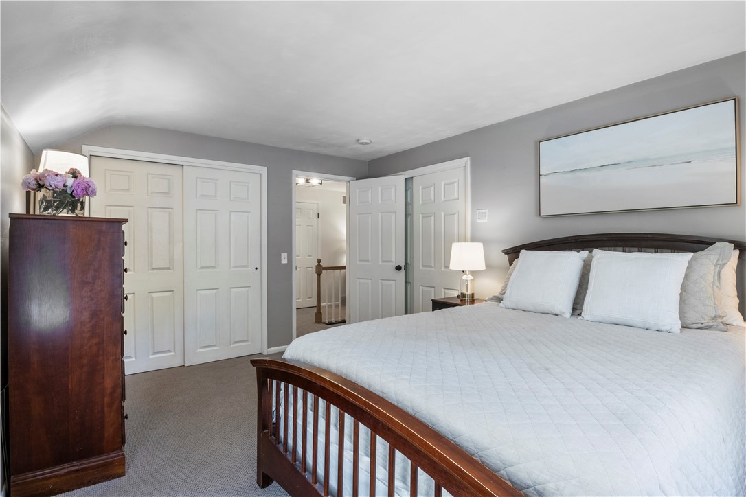 658 Oakridge Drive Irondequoit, NY 14617 - Photo 31 of 49