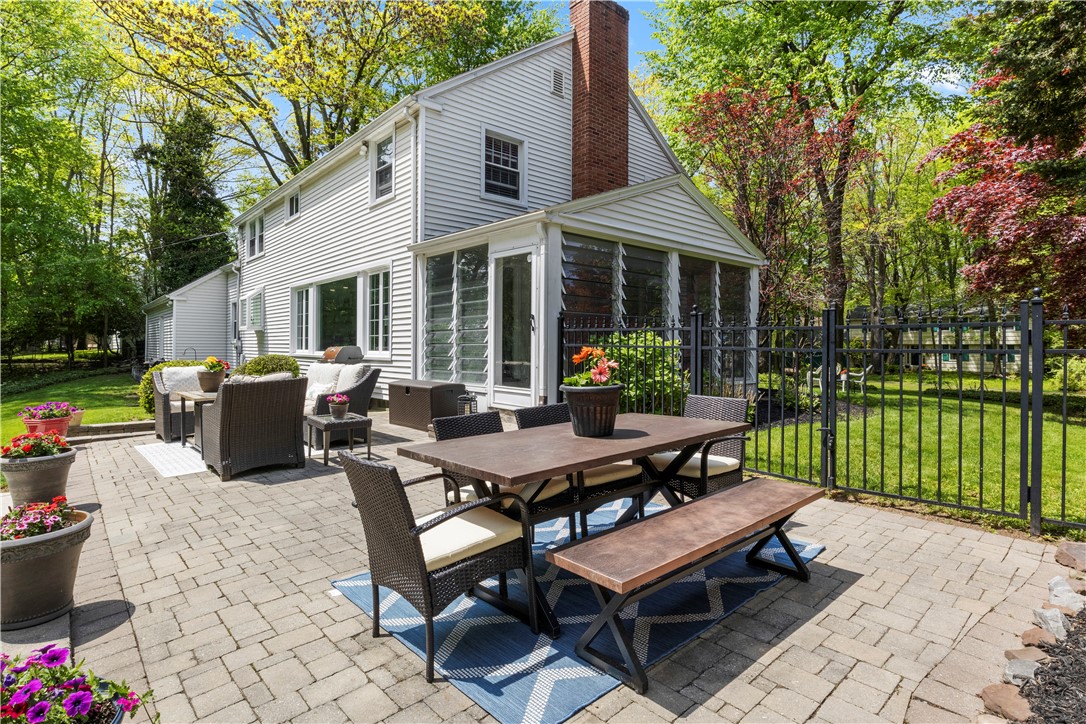 658 Oakridge Drive Irondequoit, NY 14617 - Photo 39 of 49