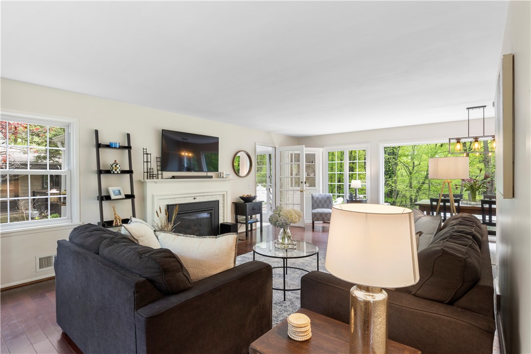 658 Oakridge Drive Irondequoit, NY 14617 - Photo 6 of 49