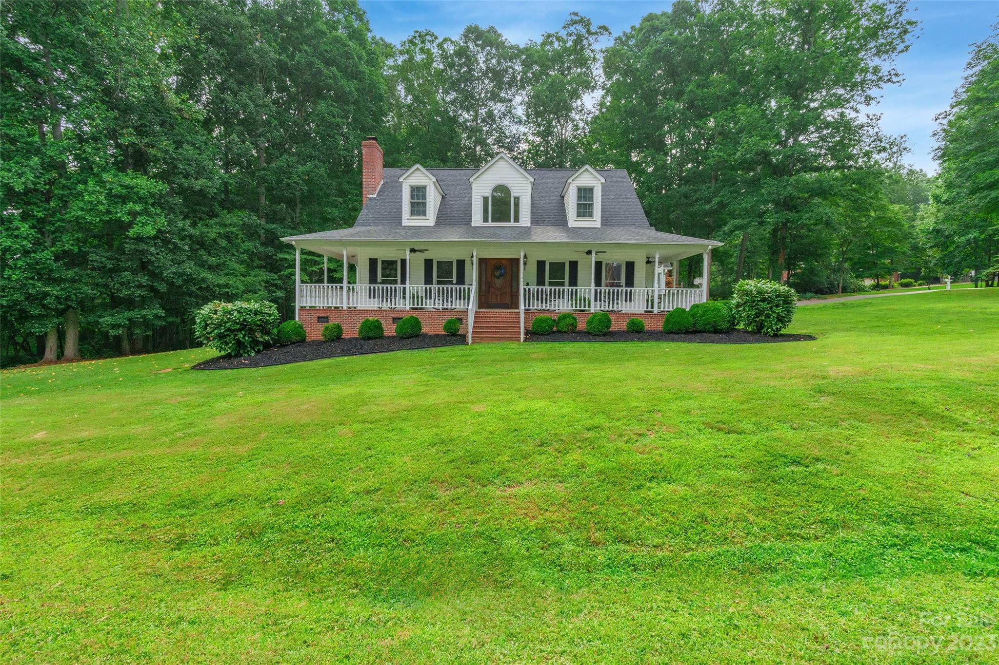 1783 Cricket Run Road York, SC 29745 - Photo 1 of 33 Gallery Image 1