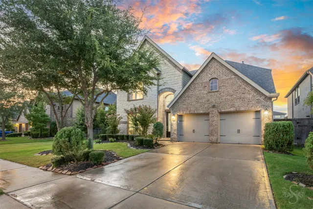 $3,100 | 28426 Asher Falls Lane, Fulshear, TX 77441