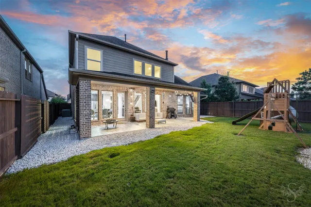 $3,100 | 28426 Asher Falls Lane, Fulshear, TX 77441