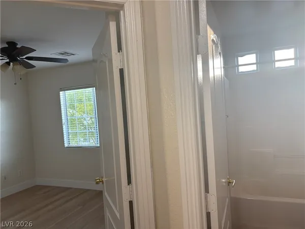 $2,195 | 9368 Pineneedle Ridge Street, Las Vegas, NV 89178