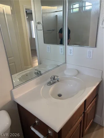 $2,195 | 9368 Pineneedle Ridge Street, Las Vegas, NV 89178