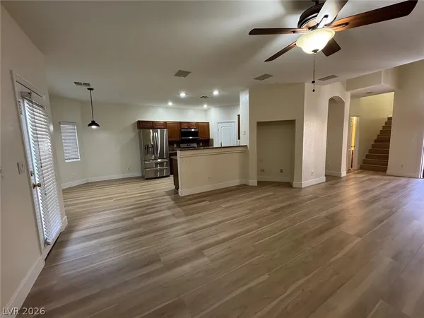 $2,195 | 9368 Pineneedle Ridge Street, Las Vegas, NV 89178