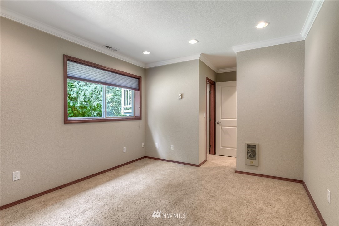 17830 25th Drive Southeast Bothell, WA 98012 - Photo 16 of 23
