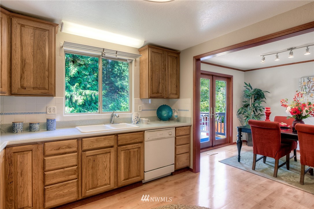 17830 25th Drive Southeast Bothell, WA 98012 - Photo 6 of 23