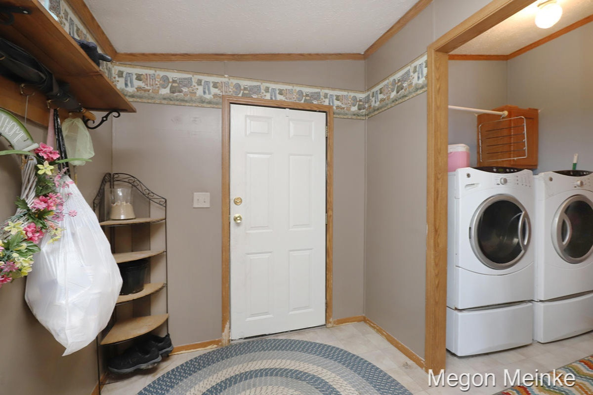 5183 Wooldridge Road Belding, MI 48809 - Photo 20 of 28 IMG_5203