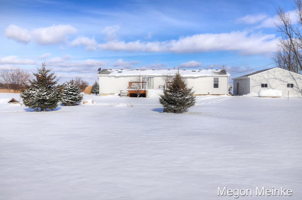 5183 Wooldridge Road Belding, MI 48809 - Photo 23 of 28 IMG_5206