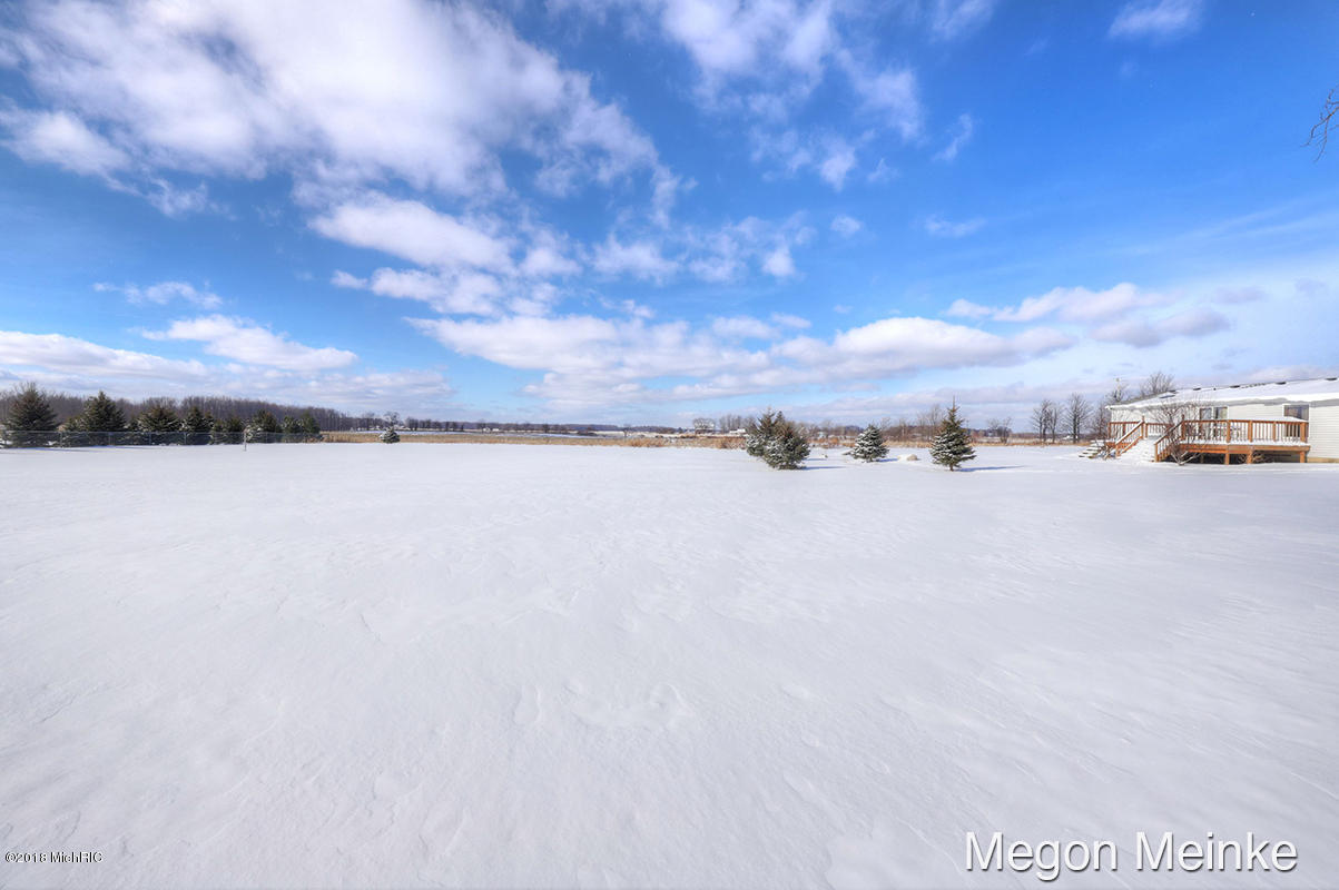 5183 Wooldridge Road Belding, MI 48809 - Photo 24 of 28 IMG_5207