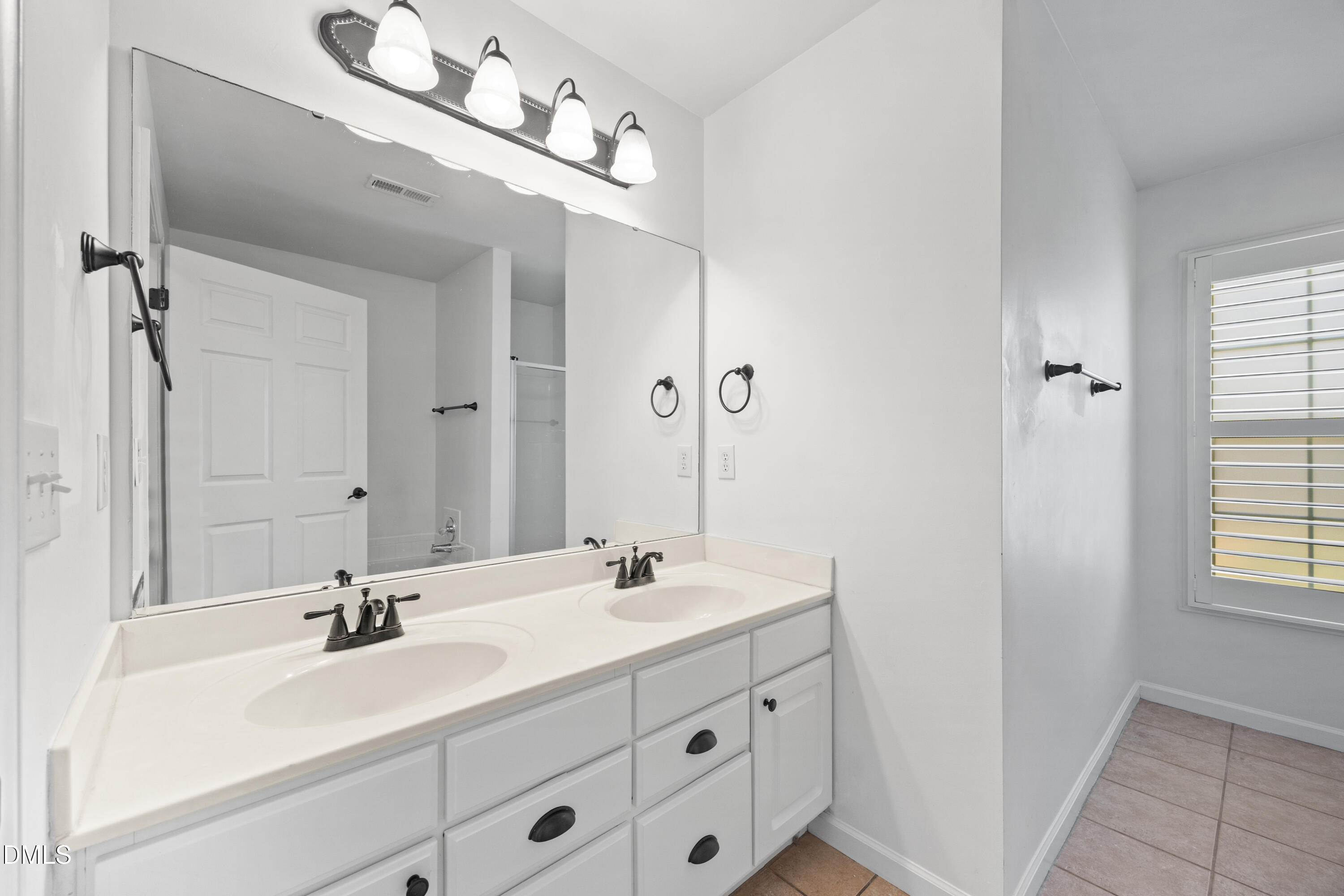 11301 Clubhaven Place, Unit 100 Raleigh, NC 27617 - Photo 17 of 31 Primary bath 2