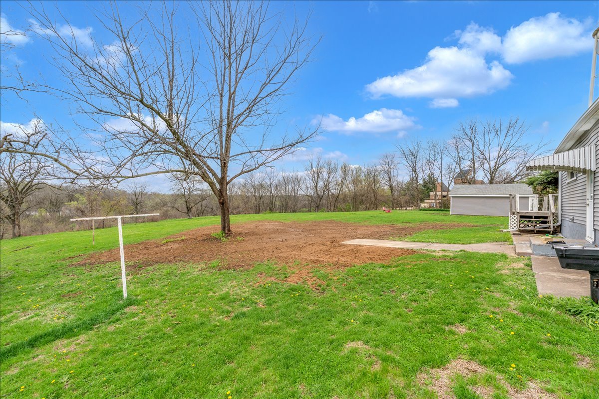 8850 Ridgewood Road Rock Island, IL 61201 - Photo 34 of 45