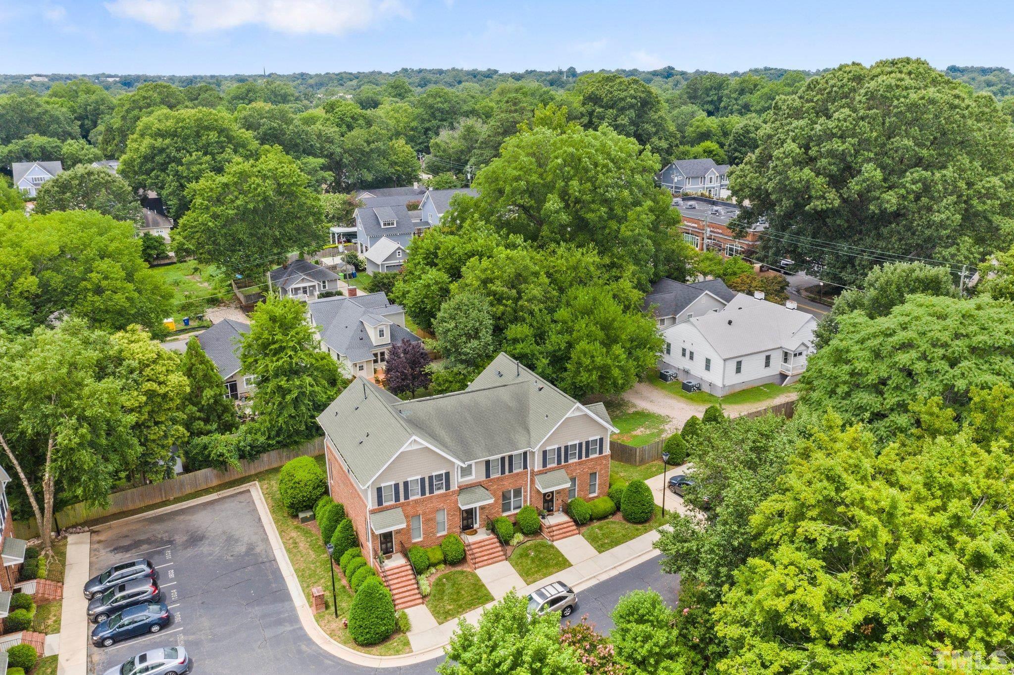 1825 Saluda Court Raleigh, NC 27608 - Photo 27 of 31