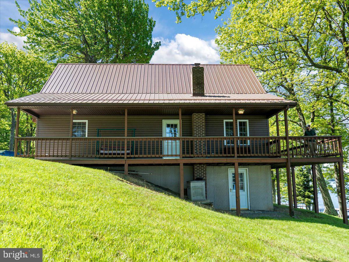 663 Bear Woods Road Mount Storm, WV 26739 - Photo 5 of 73