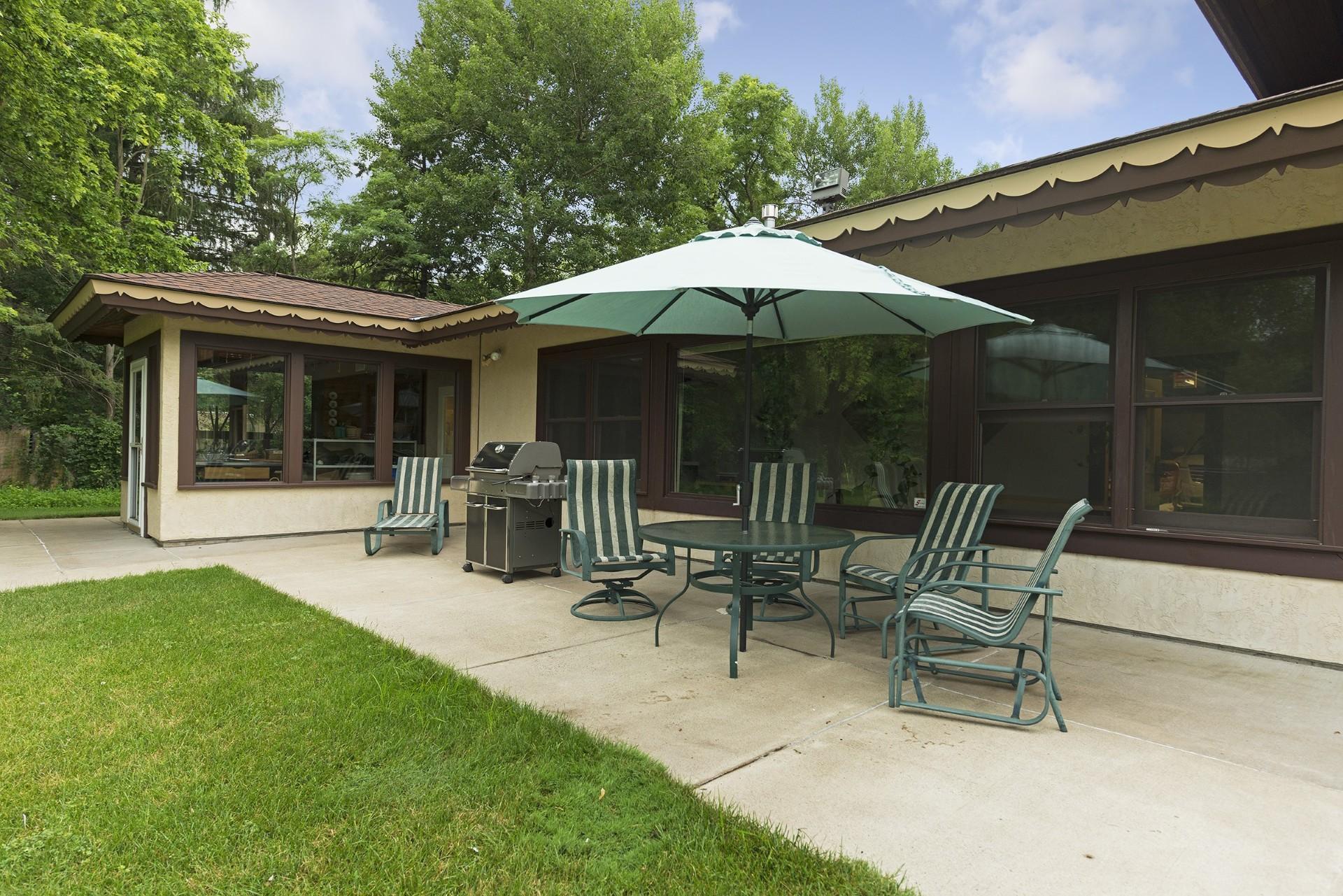 4151 Rice Street Shoreview, MN 55126 - Photo 11 of 89